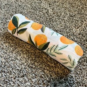 Darling Clementine Muslin swaddle
